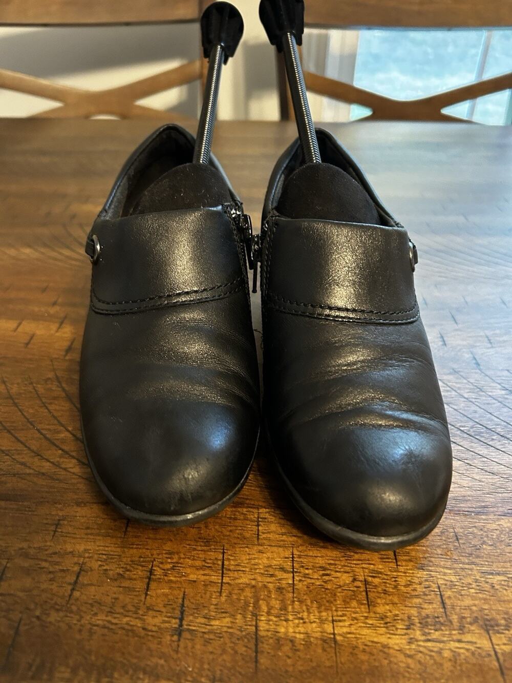 Clarks Genette Danby Black Leather Loafers Bootie Zipper Block Heel sz 6 M EUC